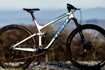 Trek's New Fuel EX-9e e-MTB Is The Best Bike You Can Buy Right Now