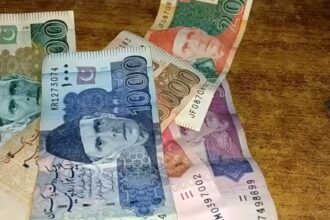 PKR Rises Against US Dollar By 3.32Rs In Interbank