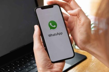 How To Restore WhatsApp Backup Without Uninstalling the app!