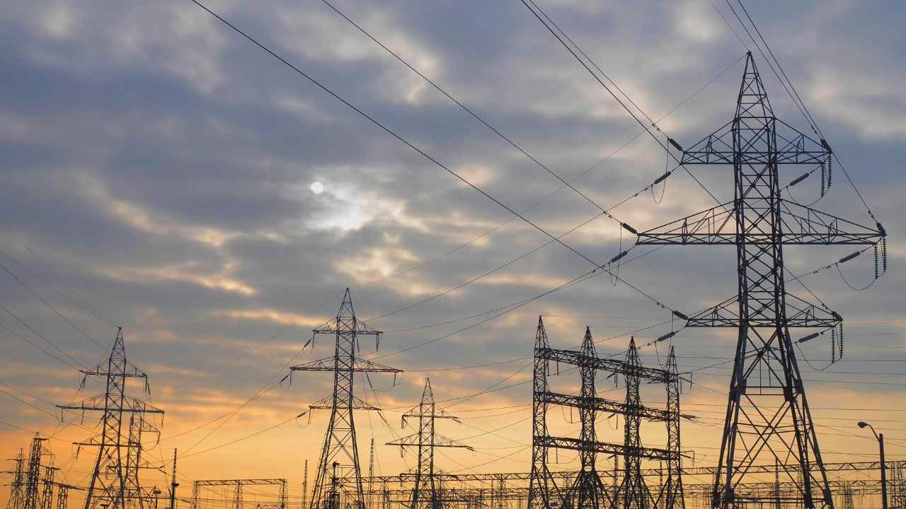 Pakistan Power Outage: Accidental Fault Disrupts Electricity To Swathes Of Southern Pakistan, Including Karachi